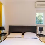 Lapad Bay Luxury Apartment