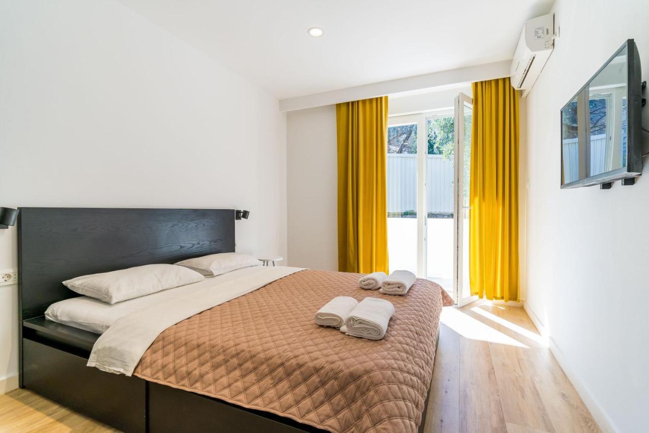 Lapad Bay Luxury