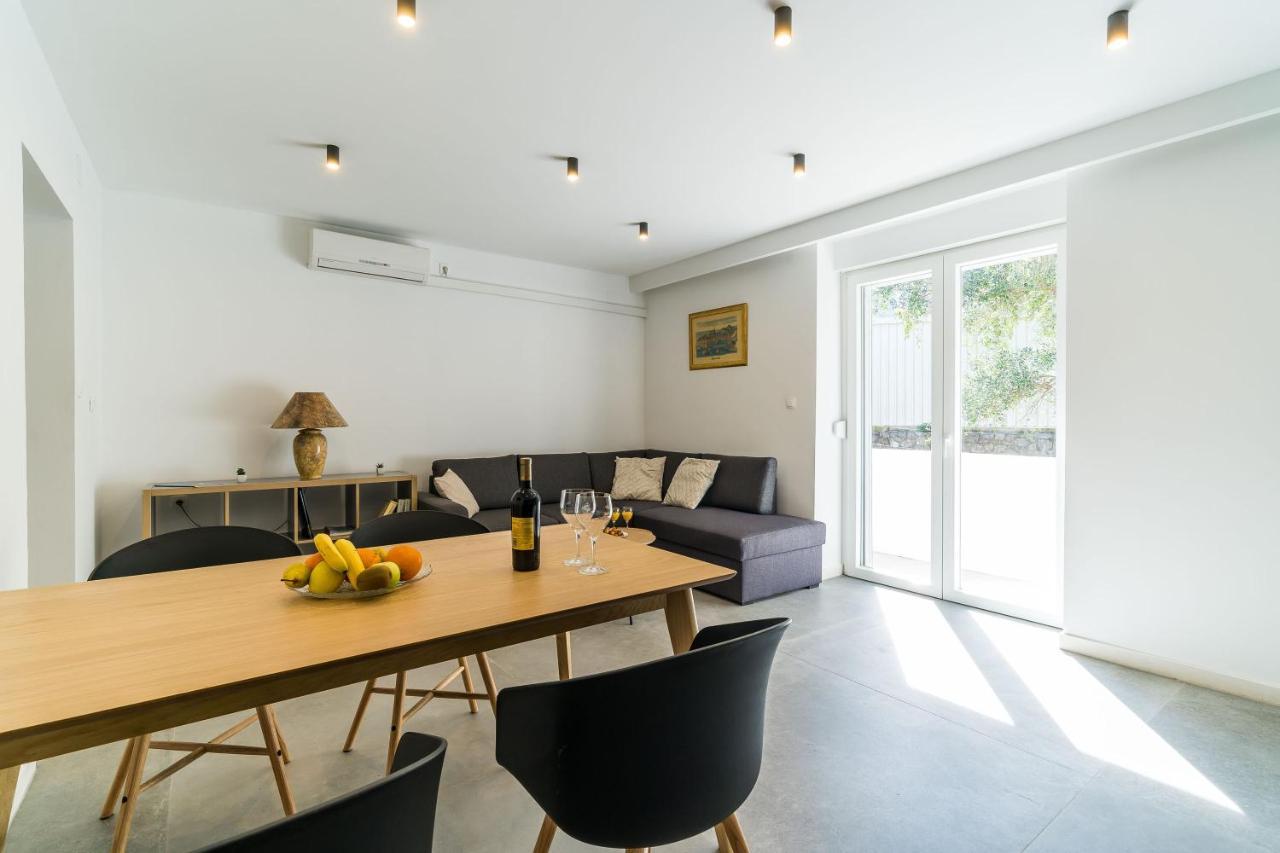 Lapad Bay Luxury Apartment *